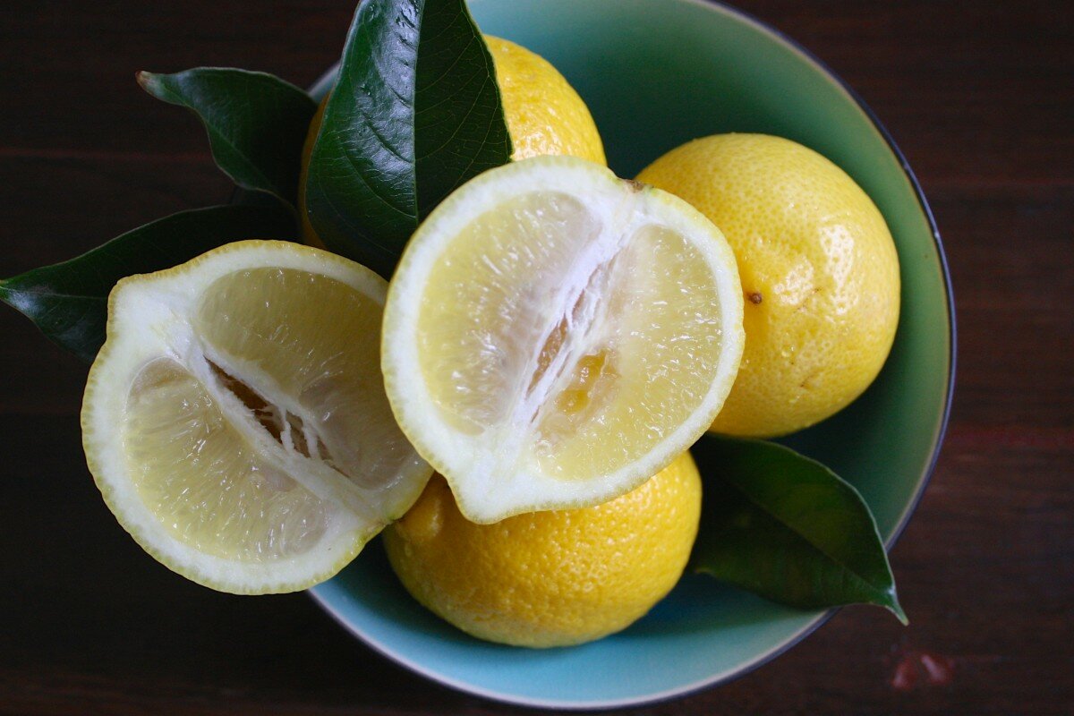 فوائد الليمون الحلو للوجه وتعرف علي خصائصها السحرية
