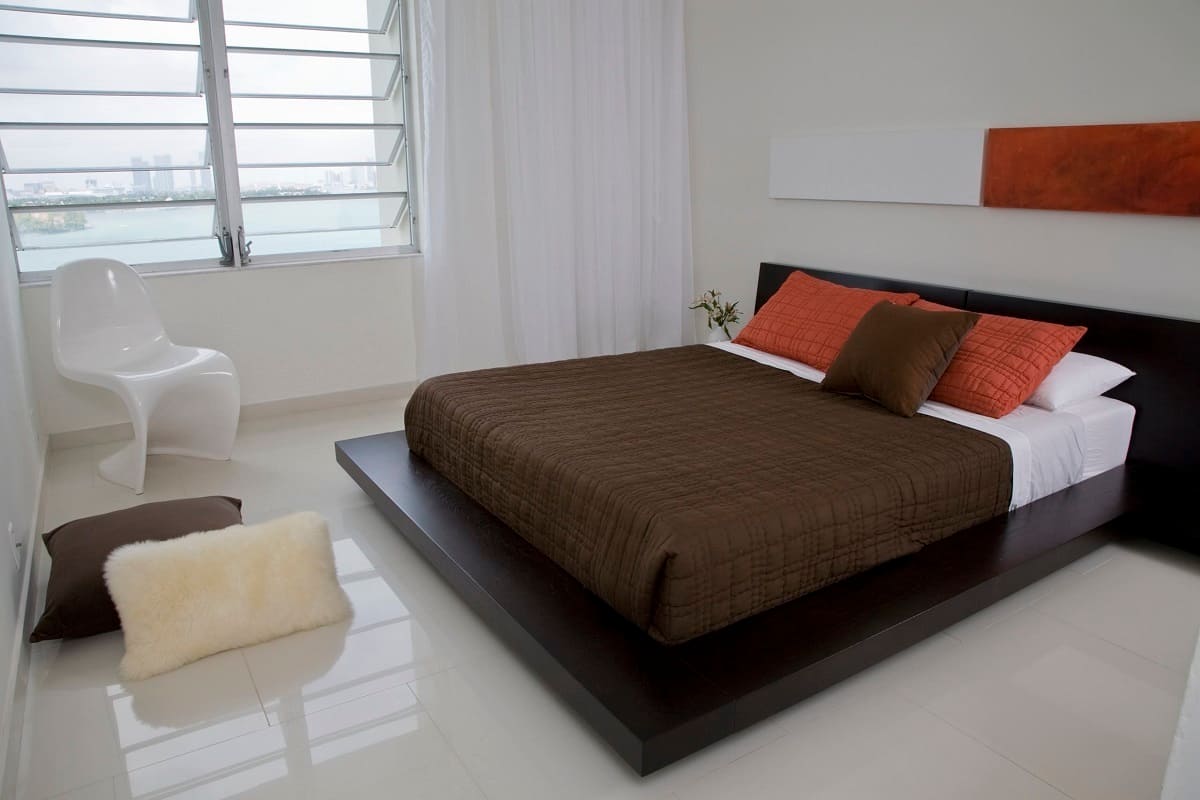 سرير مزدوج مستعمل؛ ثابتة متنقلة 3 أنواع خشبية بلاستيكية حديدية