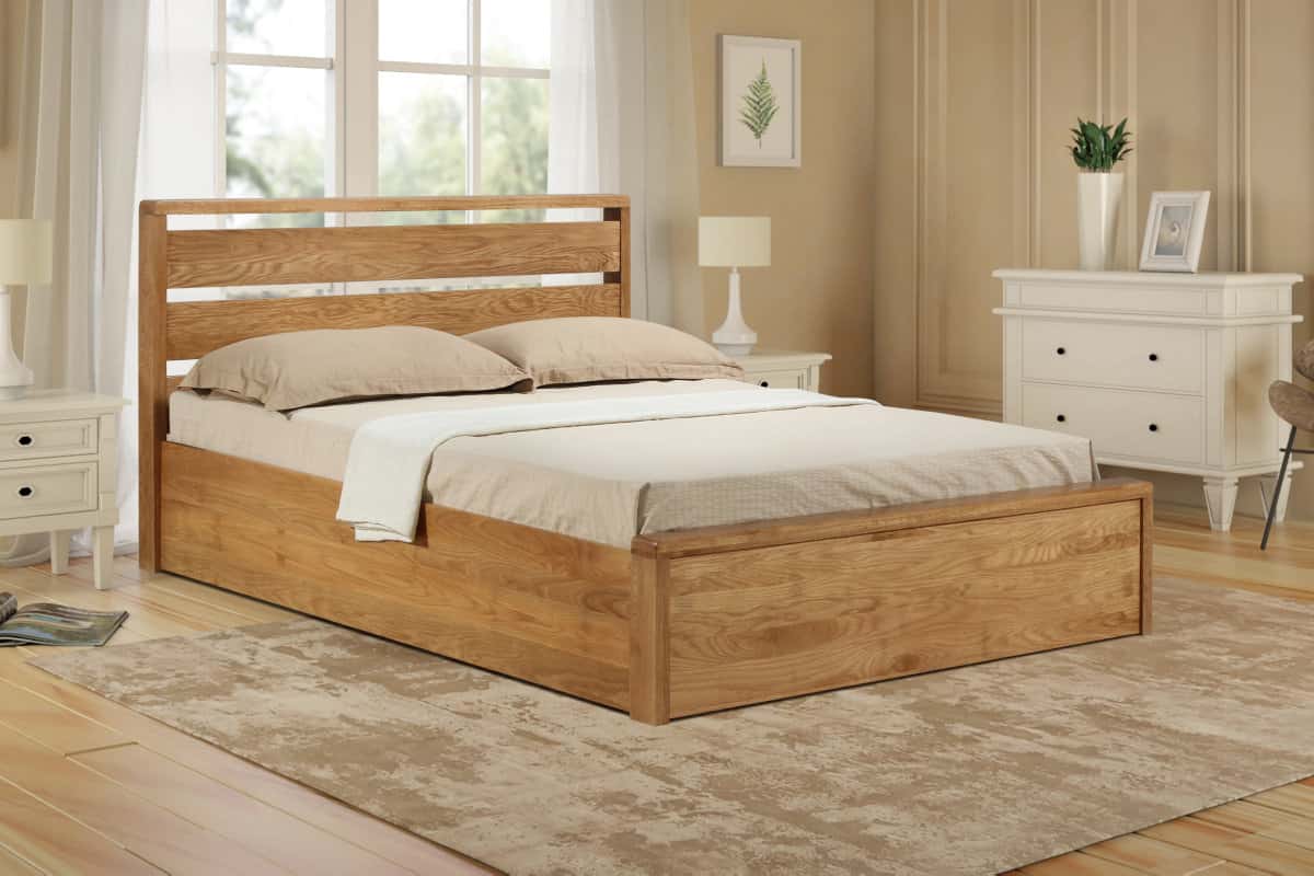 سرير خشب زان؛ لون فريد متعدد التصميمات wood bed