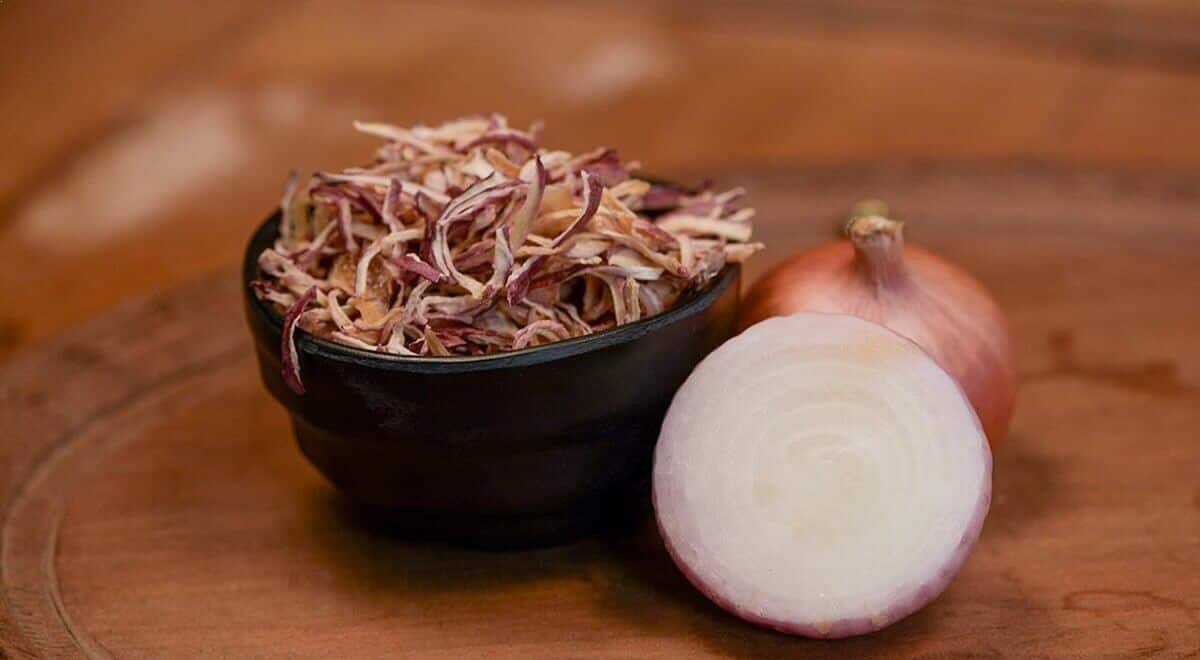 البصل في تركيا؛ الوقاية مرض سرطان البروستات الكبريت تسبب الرائحة الكريهة onion