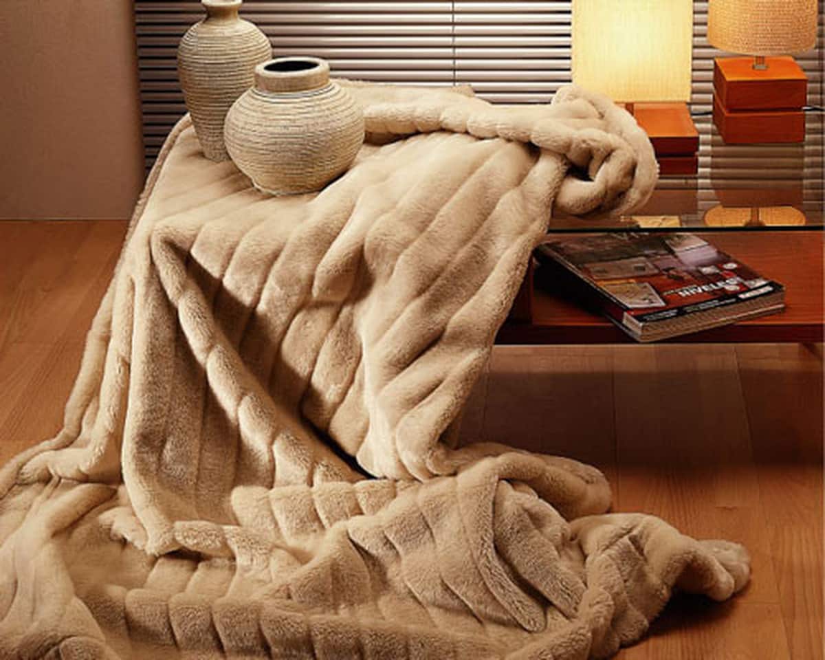 بطانية 6 كيلو؛ تحتفط بالحرارة 4 انواع الصوف الزغب القطن الصوف الزجاجي blanket