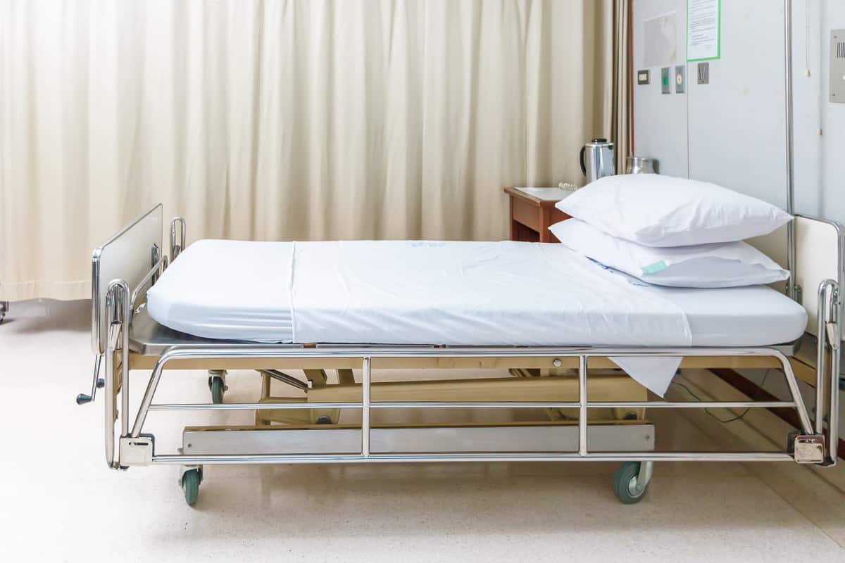 سرير طبي يدوي للبيع (فراش) مراكز الطبية رفع خفض ظهر المريض