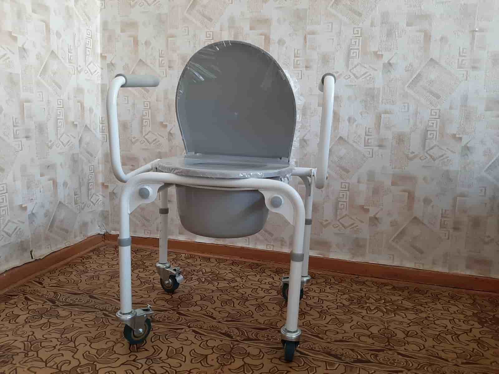 كرسي الحمام العربي؛ مقاوم للماء مختلف الموديلات المحموله مثبتة