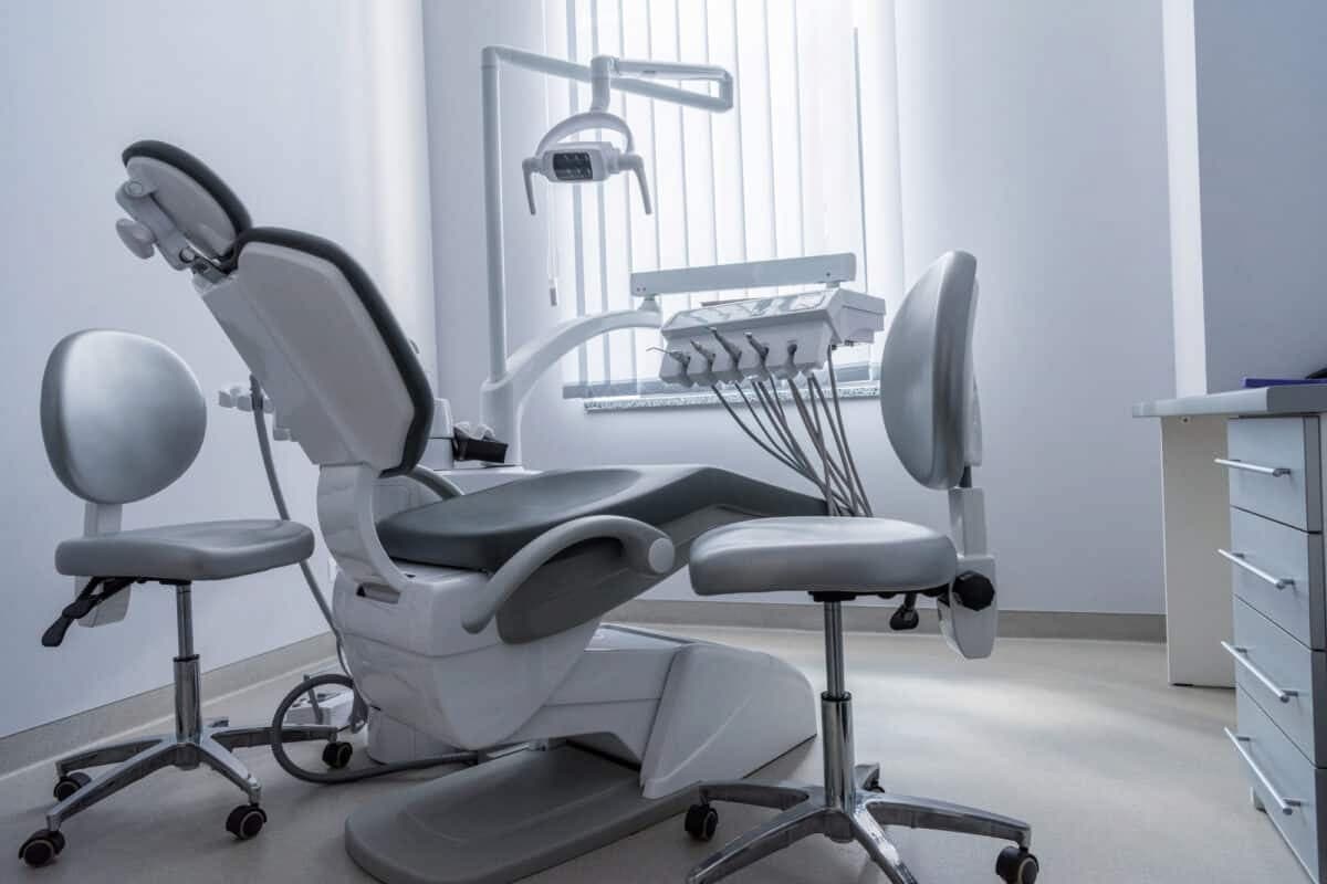 كرسي عيادة الاسنان؛ مريحة مرنة قابلة التعديل الاطفال الكبار