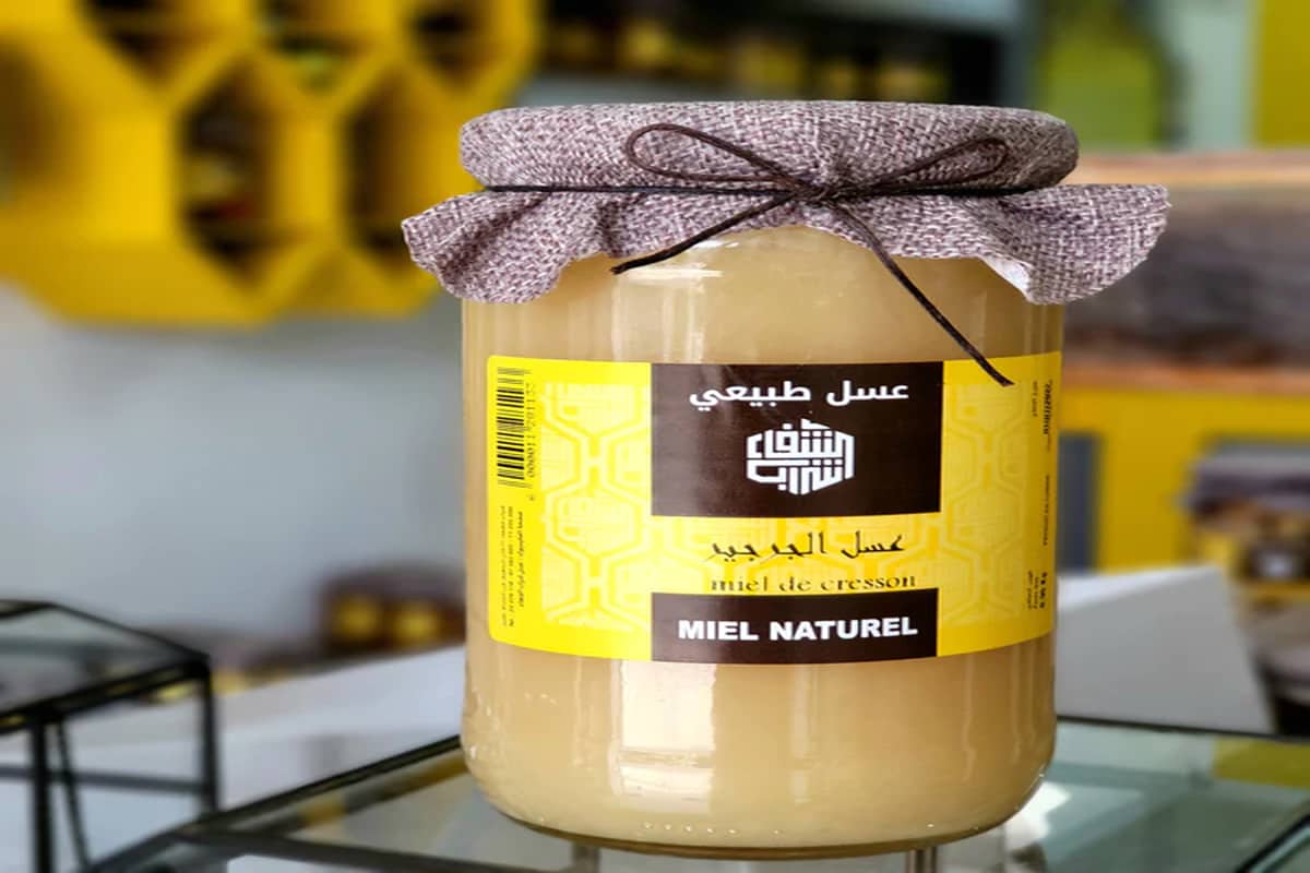 عسل الجرجير في الجزائر؛ كريمي حلو طبيعي غير شفاف الكعك الحلويات