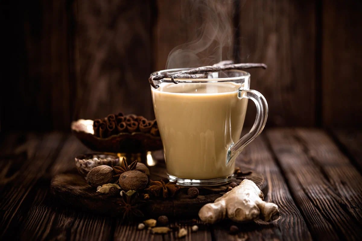 شاي كرك للتنحيف؛ المشروبات تحتوي الكافيين تقليل مستويات الميلاتونين
