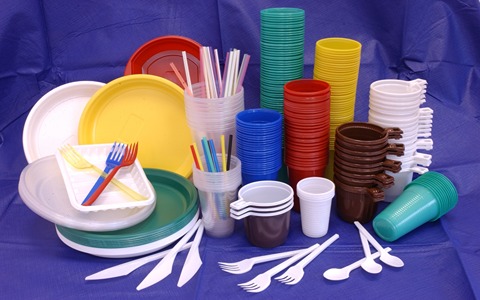 تعريف البلاستيك وانواعه المختلفة في الصناعة اليوم