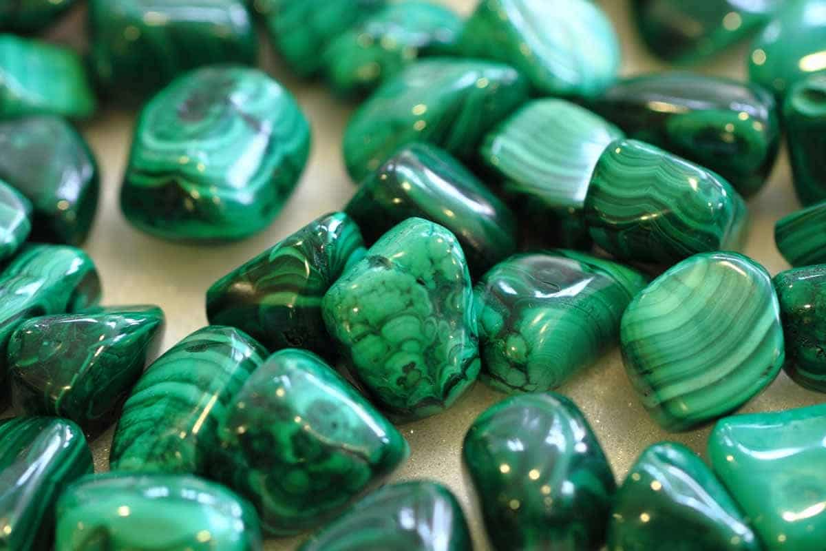 حجر الملاكيت الأخضر
