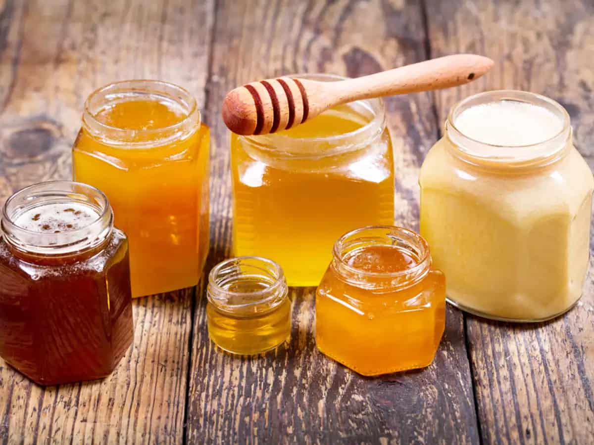 العسل الاسود