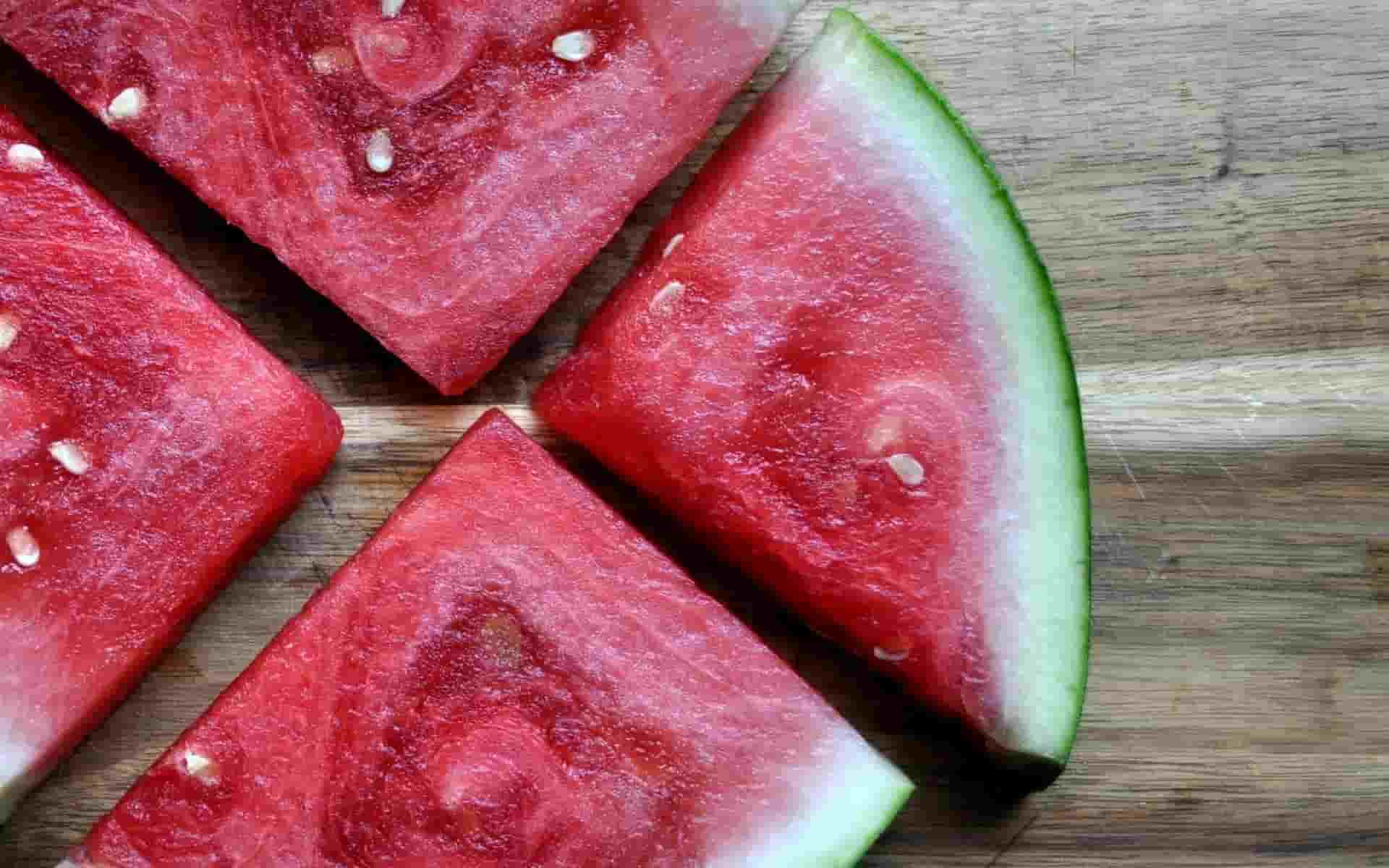 خصائص وفوائد البطيخ لفقدان الوزن