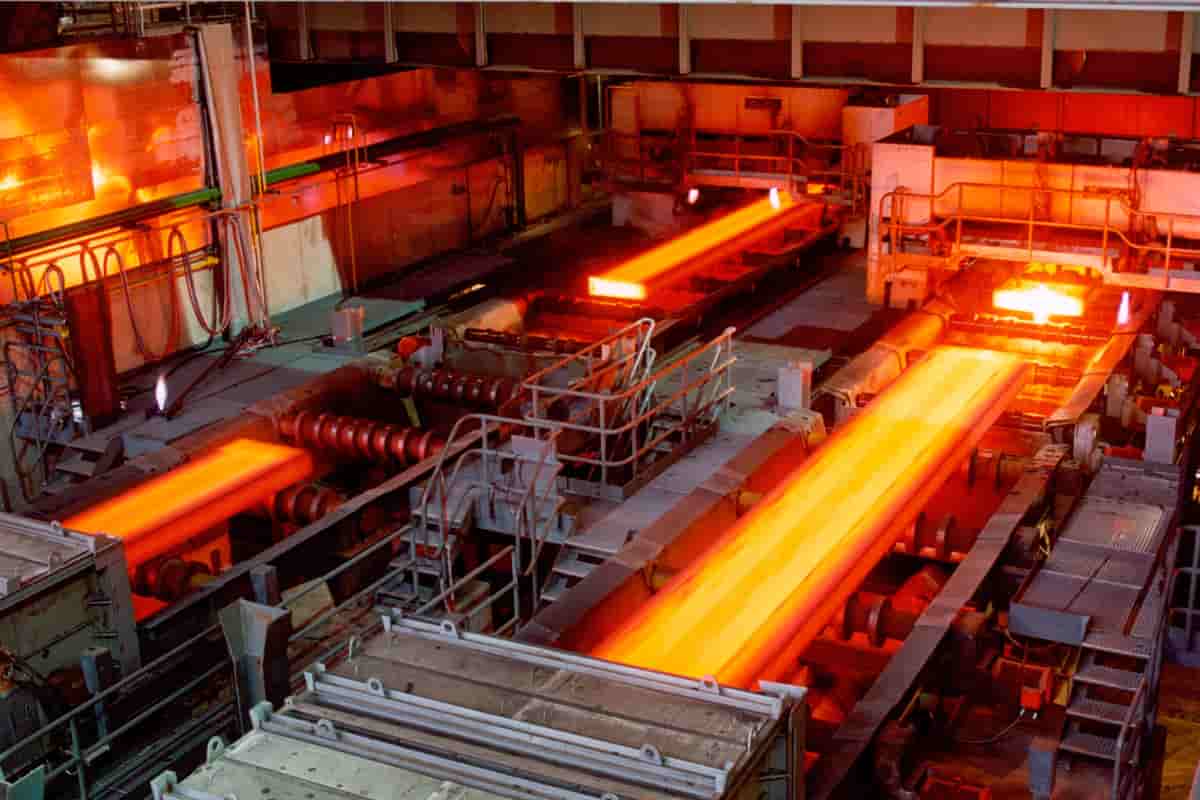 صناعة الفولاذ من خام الحديد