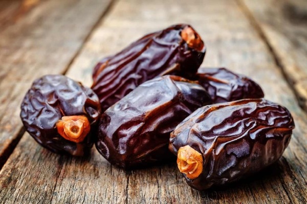 Buy dates harvested types + price
