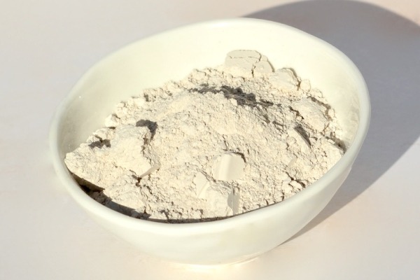 The purchase price of oirginal kaolin caly + training