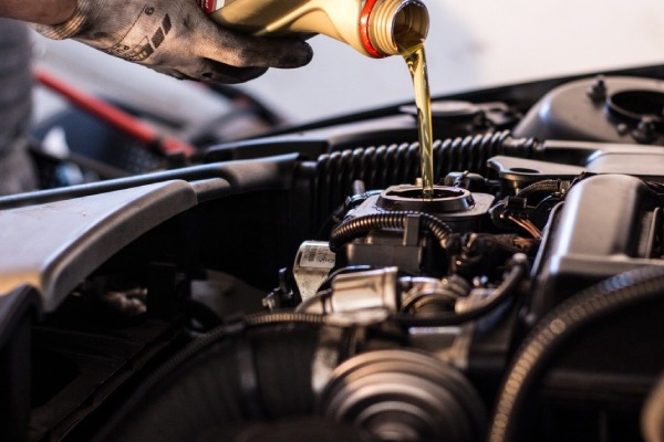 Buy the latest types of engine oil additives