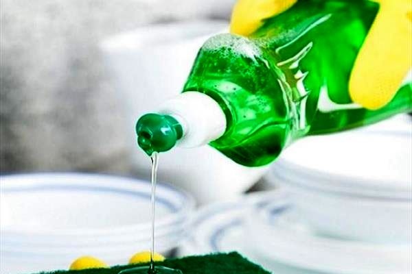 Are Dishwashing Liquid Ingredients safe for skin