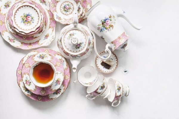 fine china sets purchase price + sales in trade and export