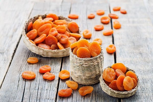 Buy dried apricot fruit Types + Price