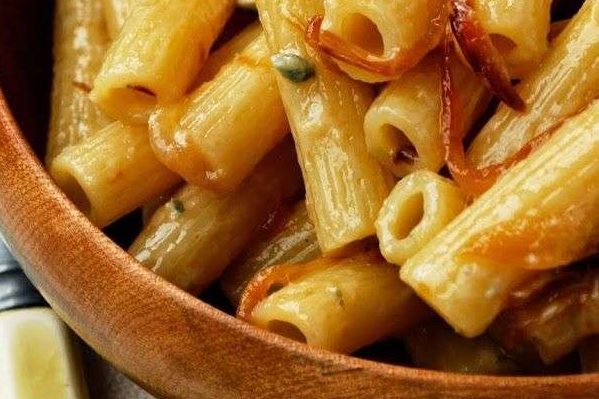 Buy the best types of dry rigatoni pasta at a cheap price