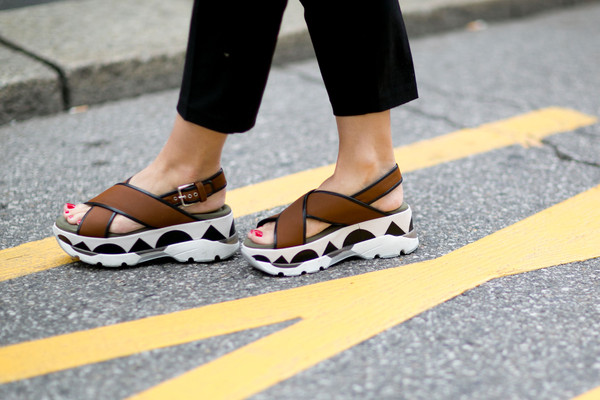 Getting to know Chunky Sandals + the exceptional price of buying Chunky Sandals