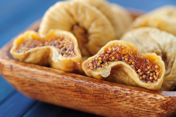 Buy the latest types of dried figs supplier