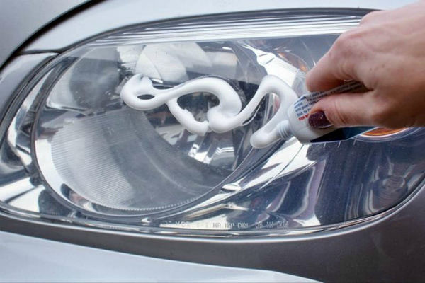 Buy the best types of plastic headlight at a cheap price