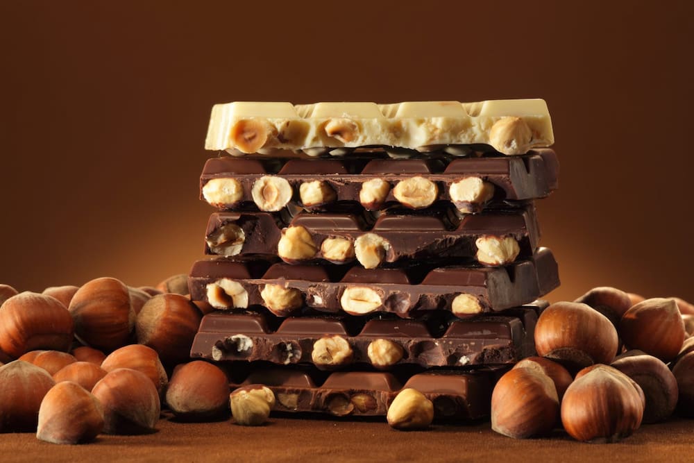 Buy the best types of hazelnut candy at a cheap price