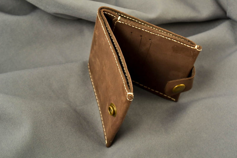 introducing handmade leather wallet + the best purchase price