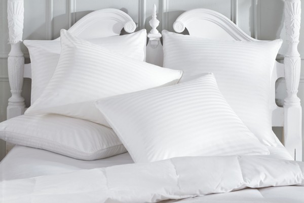 The Price of Pillow Hotel Luxury  + Wholesale Production Distribution of The Factory