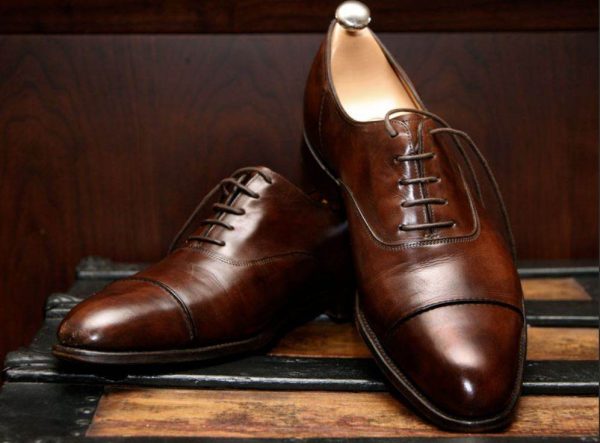 Luxury leather shoes Purchase Price + Photo