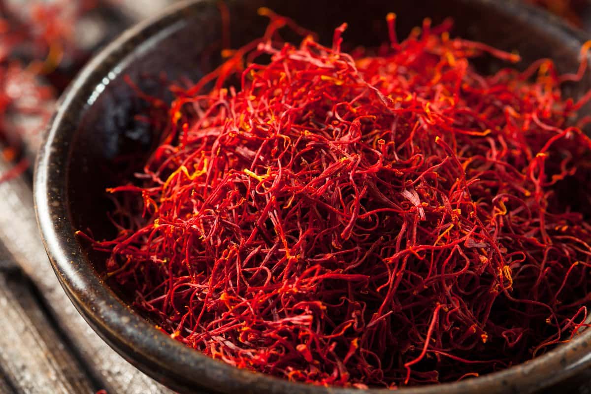 Buy Persian organic saffron Types + Price