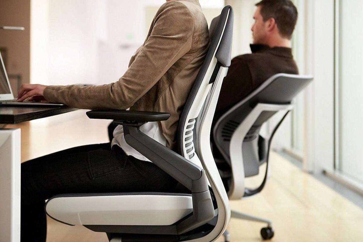 Best comfortable office chair for long hours