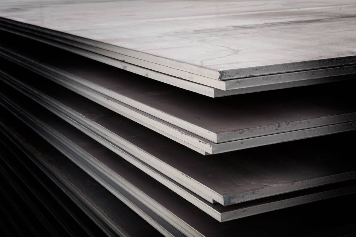 Buy The Latest Types of steel metal plates