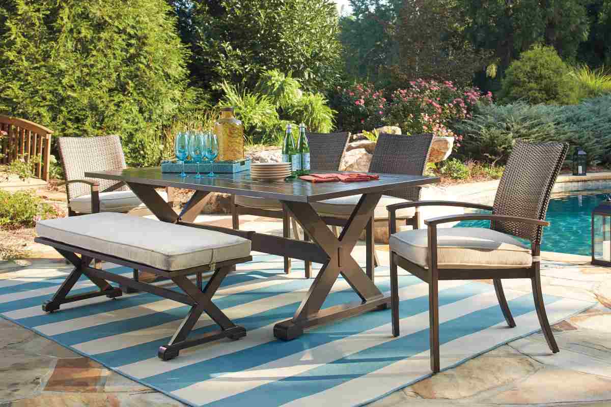 The Price of outdoor dining tables + Purchase and Sale of outdoor dining tables Wholesale
