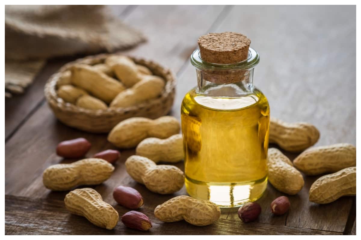 The price of groundnut filtered oil from production to consumption