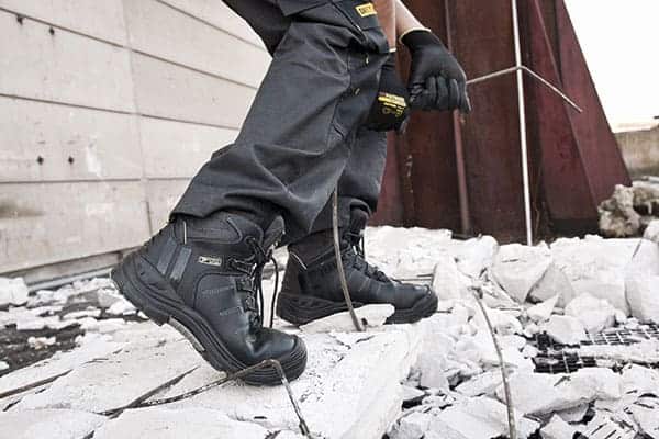 Buy Safety Shoes Lightweight + Best Price