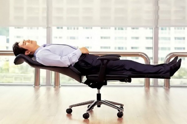 Best Office Chairs for Long Hours Zero Gravity
