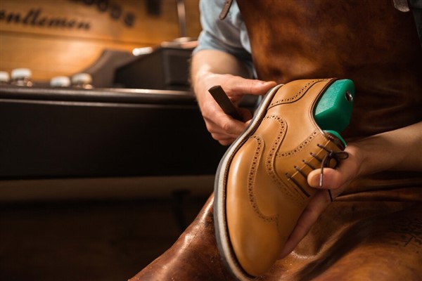 handmade leather shoes brand in Malaysia are in high demand