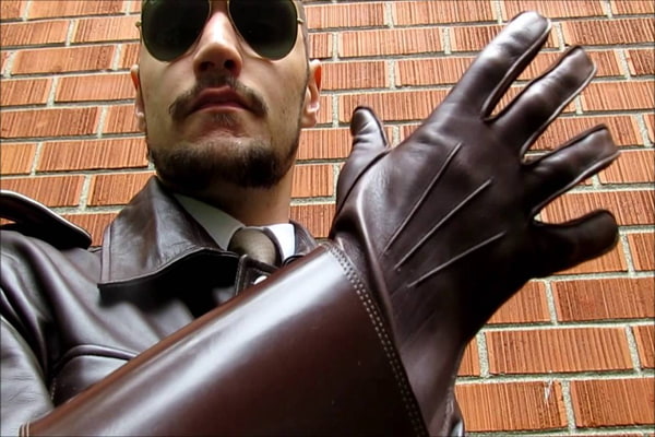 Purchase And Day Price of Winter Leather Gloves