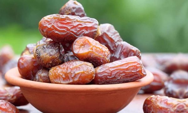 The Purchase Price of Dates Produced From Production to Consumption In wholesale and retail