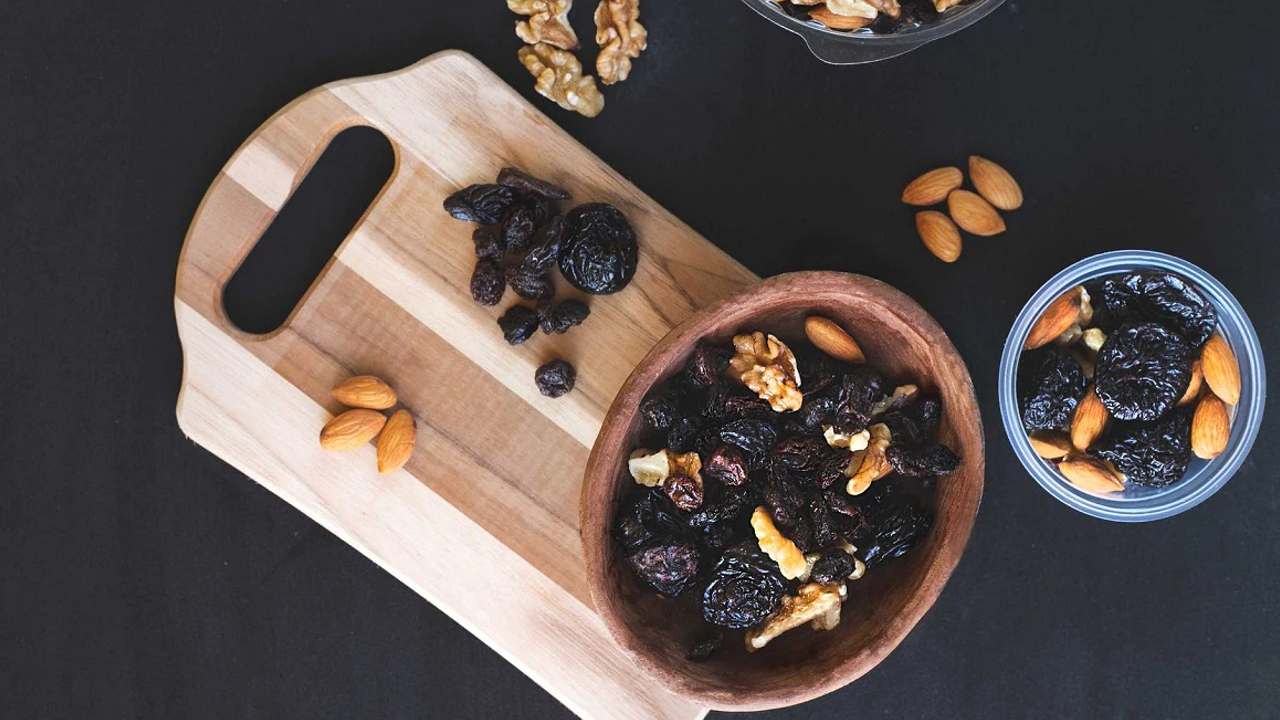 best organic black raisins