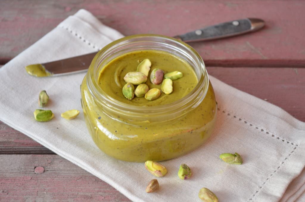 Getting to know pistachios butter  + the exceptional price of buying pistachios butter