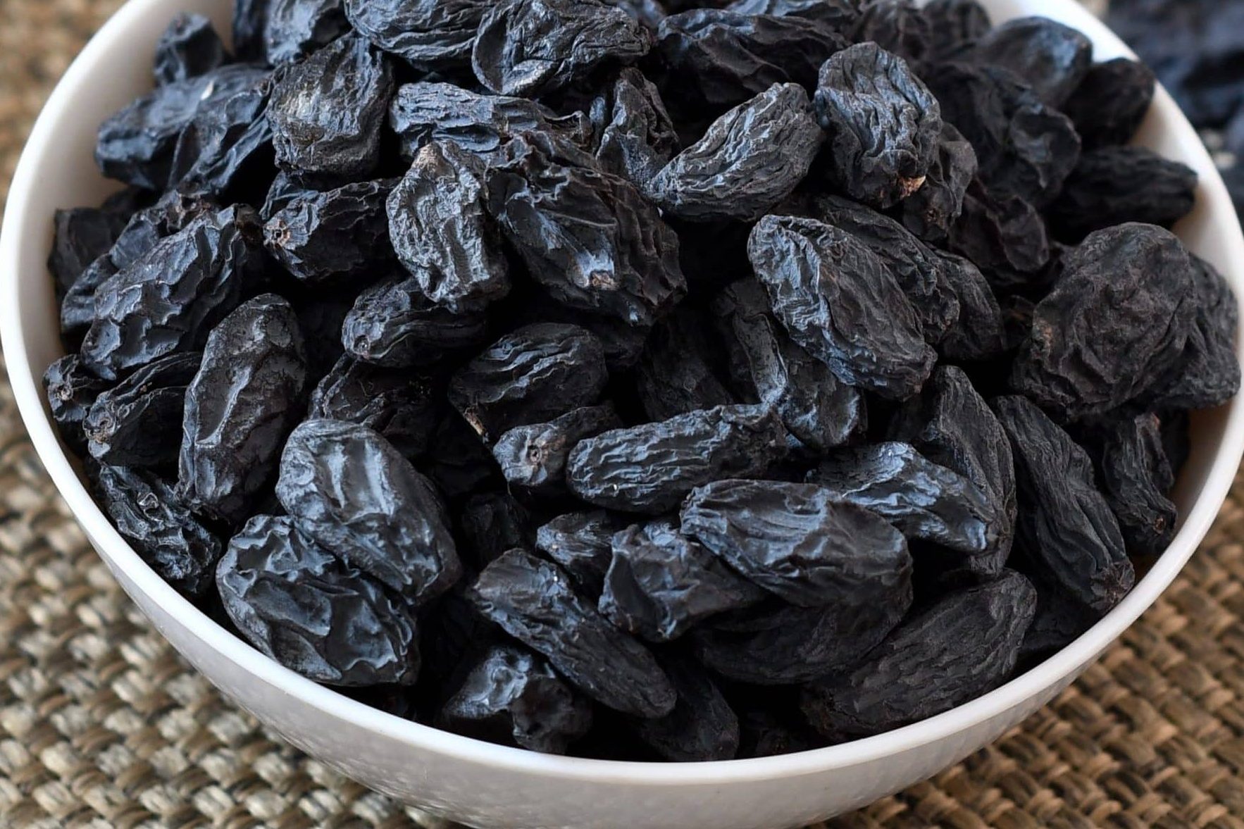 Introduction of Raisins For Hair Types + Purchase Price of The Day