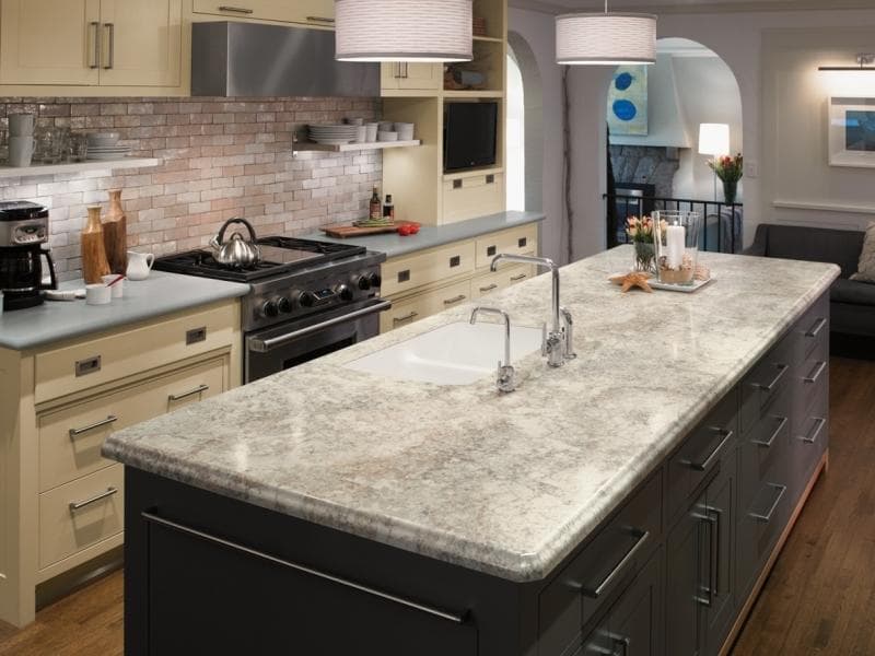 Ceramic tiles kitchen countertops for a classic and aesthetic appearance