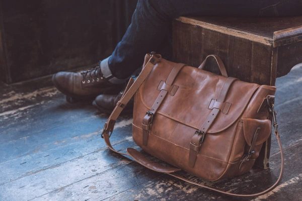 The best price for buying Handmade leather bags - Arad Branding