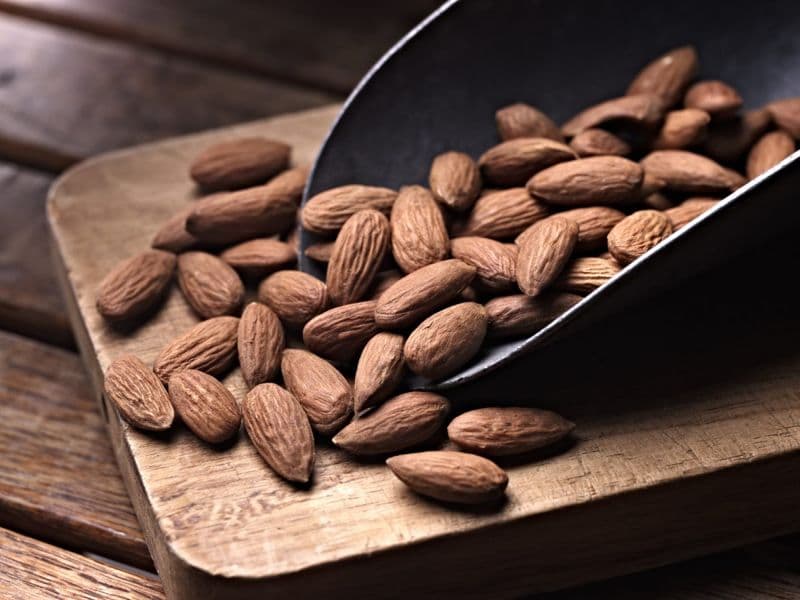 Buy California almonds 1kg + great price