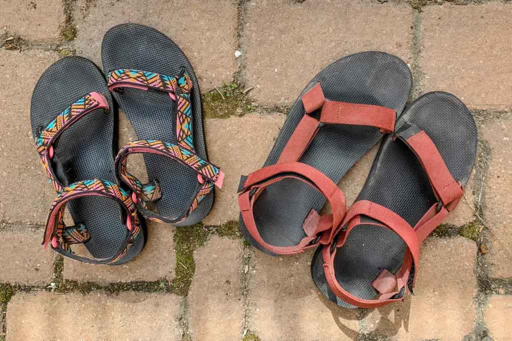 Buy the Latest Types of Sandals for City Walking