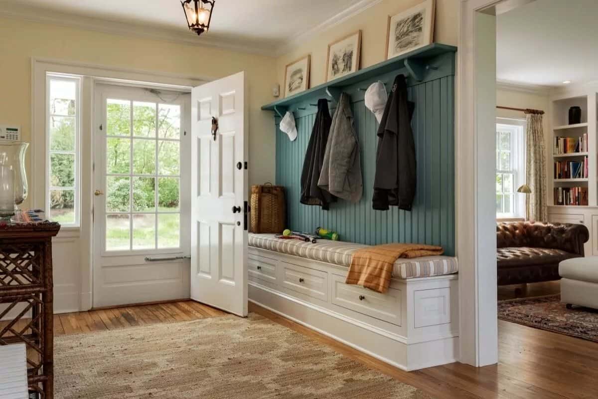 Buy The Latest Types of mudroom floor tiles At a Reasonable Price