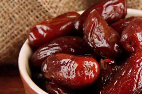 gather pitted dates purchase price + quality test