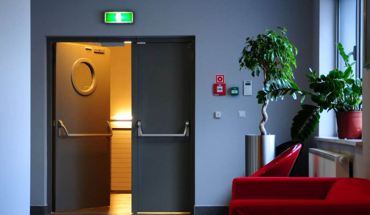 Price Fire Door + Wholesale buying and selling