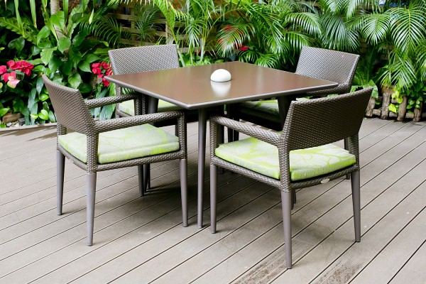 Buy The Latest Types of Steel Furniture at a Reasonable Price